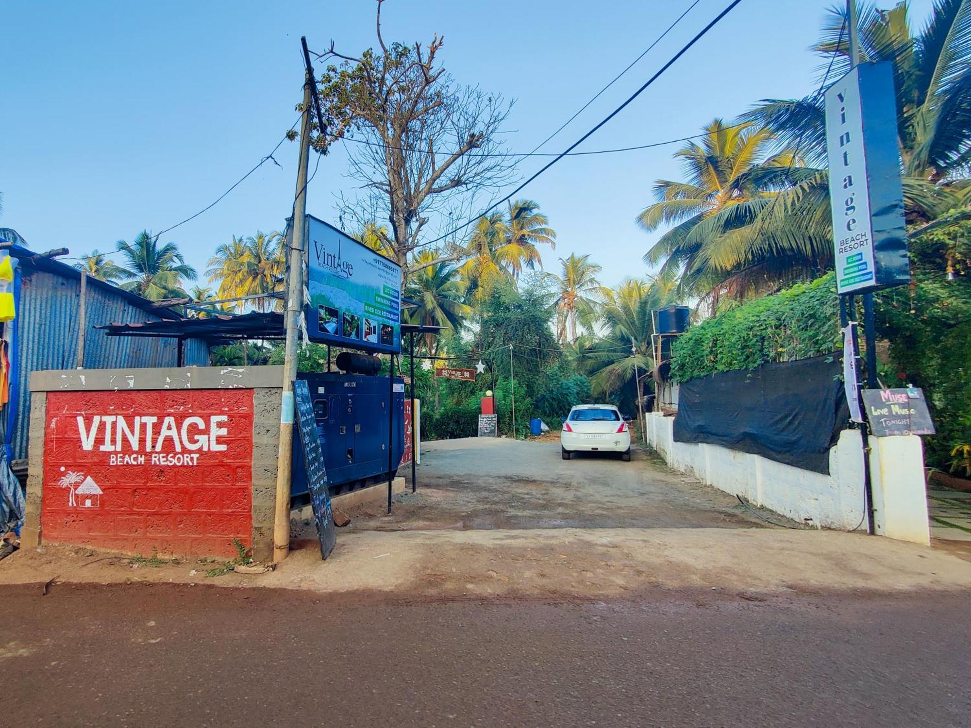 Vintage Beach Resort Agonda Buitenkant foto