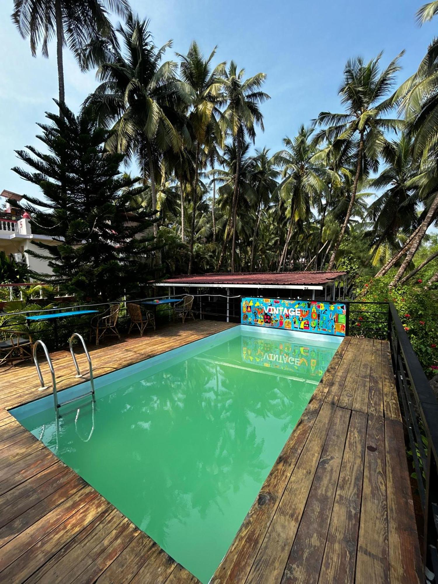 Vintage Beach Resort Agonda Buitenkant foto